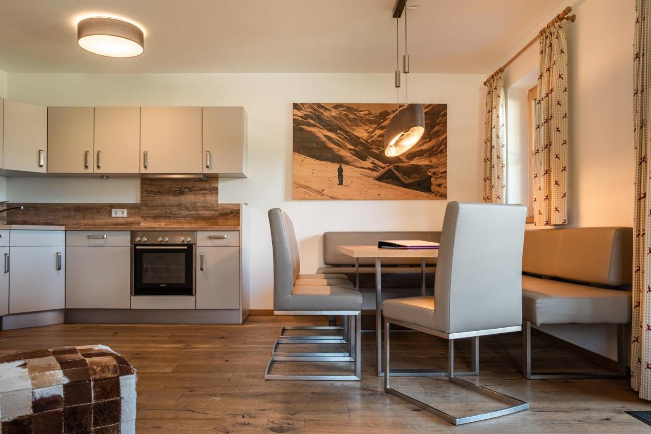 Alpin Residenzen Panoramabahn By Alpina-Holiday Hollersbach im Pinzgau Luaran gambar