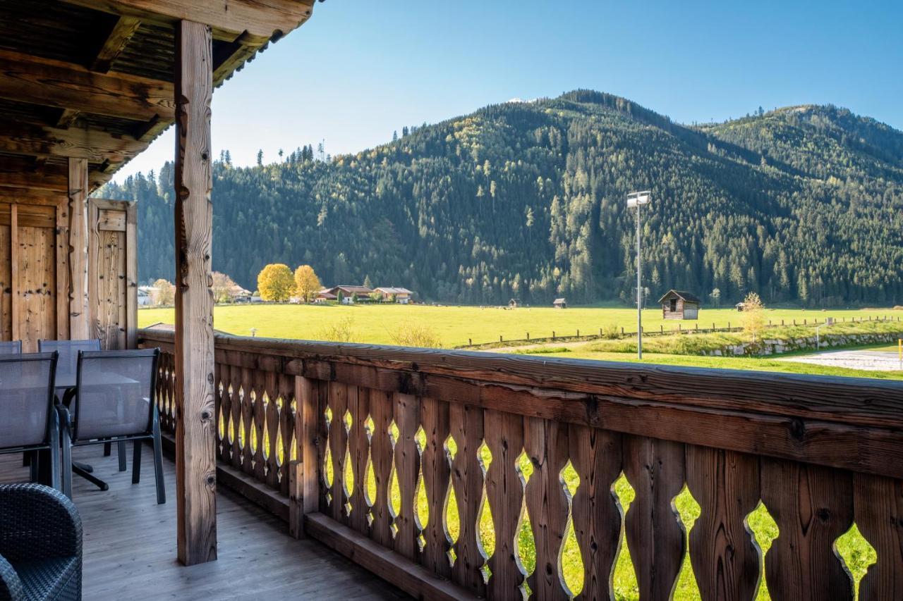 Alpin Residenzen Panoramabahn By Alpina-Holiday Hollersbach im Pinzgau Luaran gambar